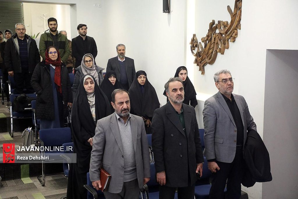 جشن بازخوانی و امضا کتاب اتحاد مقدس ایران